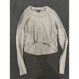 MNG women’s size XS gray cropped long sleeve